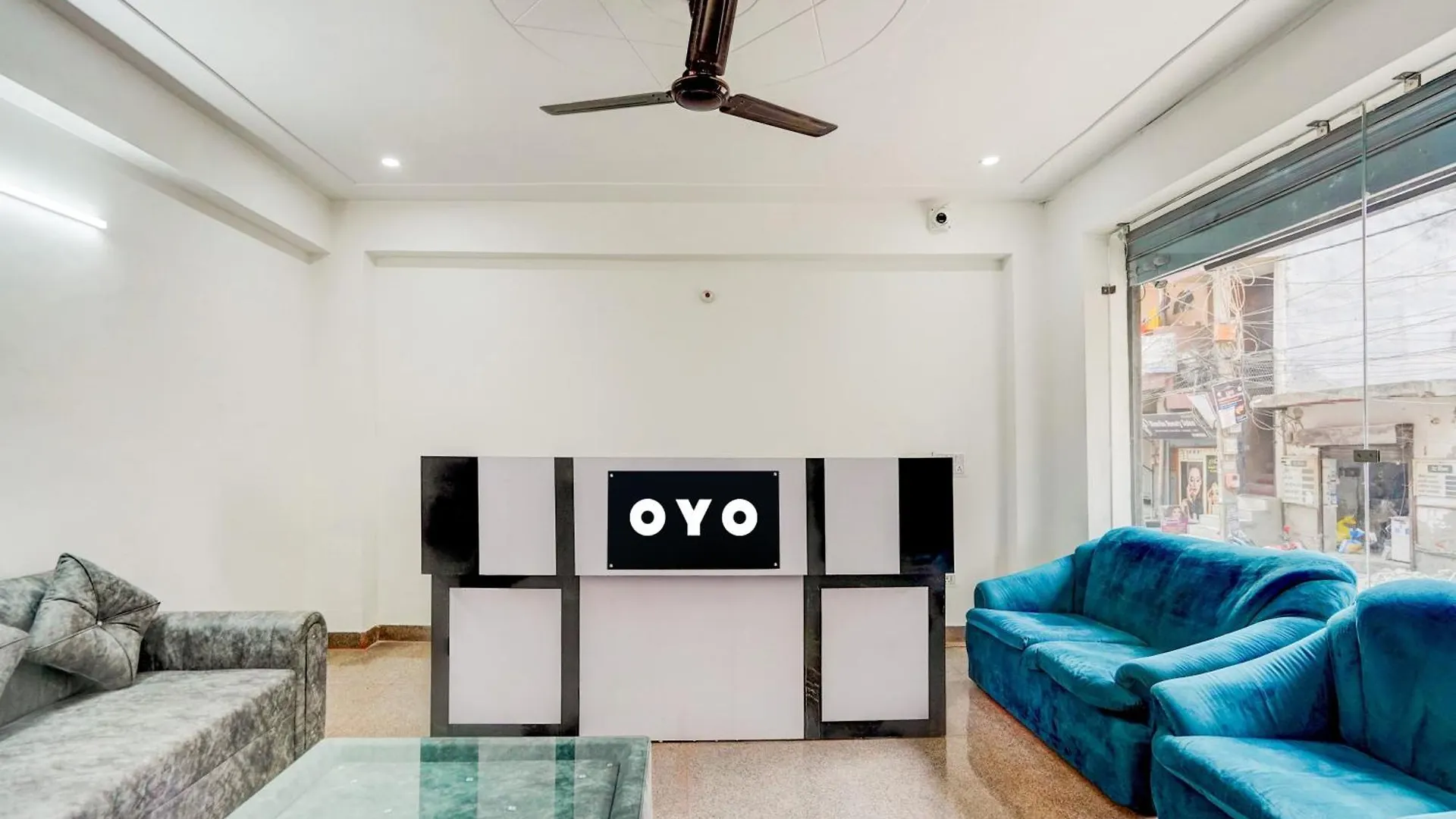 Hotel O Premium Rooms Delhi